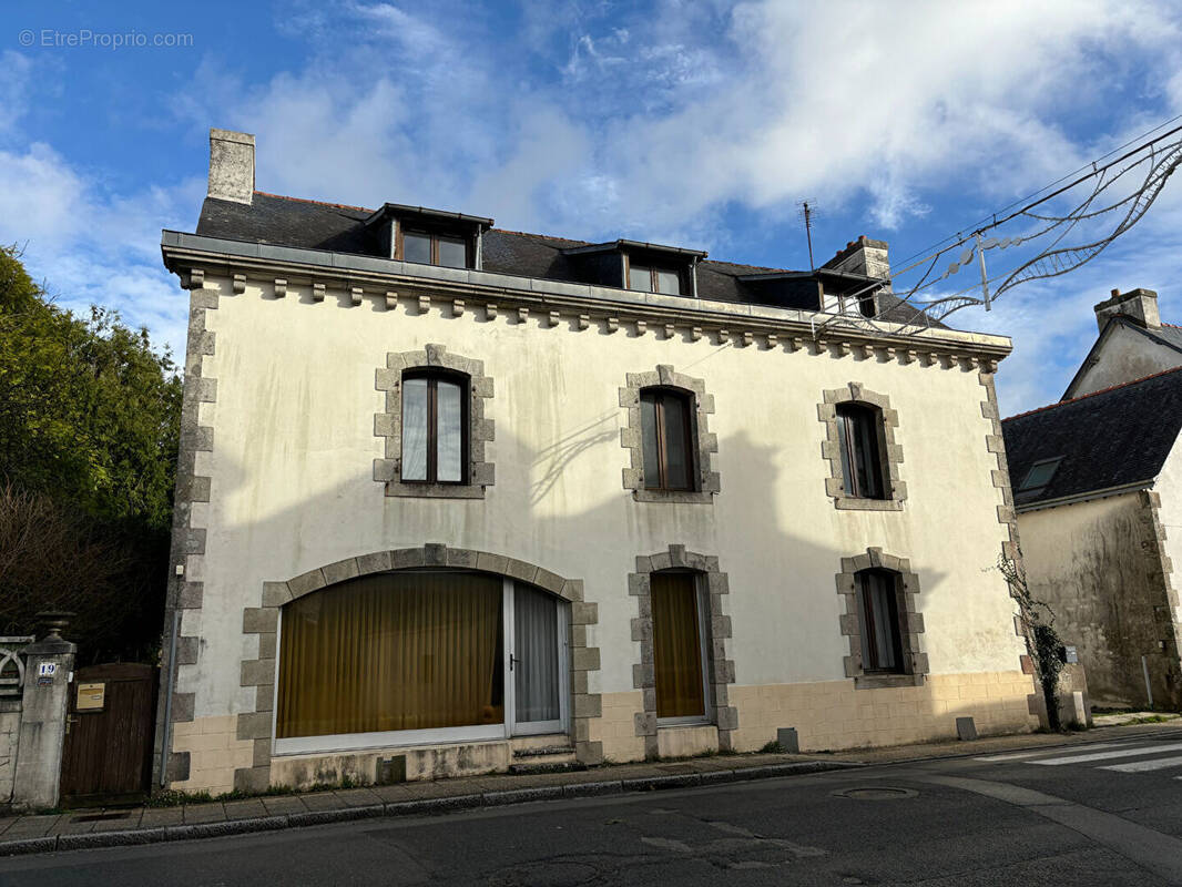 Maison à CLOHARS-CARNOET