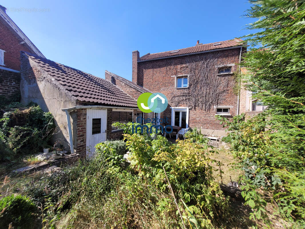LIEVIN - Maison semi-individuelle 4 chambres - photo 3