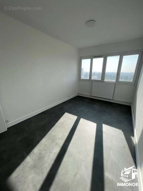 Appartement à MONS-EN-BAROEUL