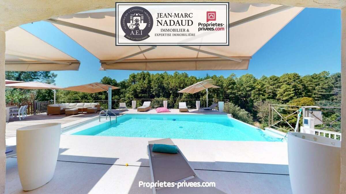 Maison à MONTAUROUX