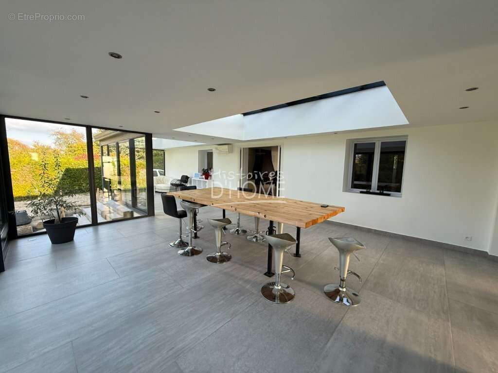 Maison à ROZAY-EN-BRIE