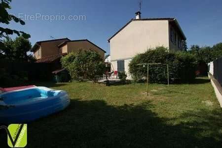Maison - 90m ² - photo 2
