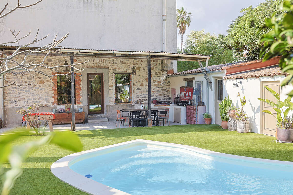 Maison à HYERES