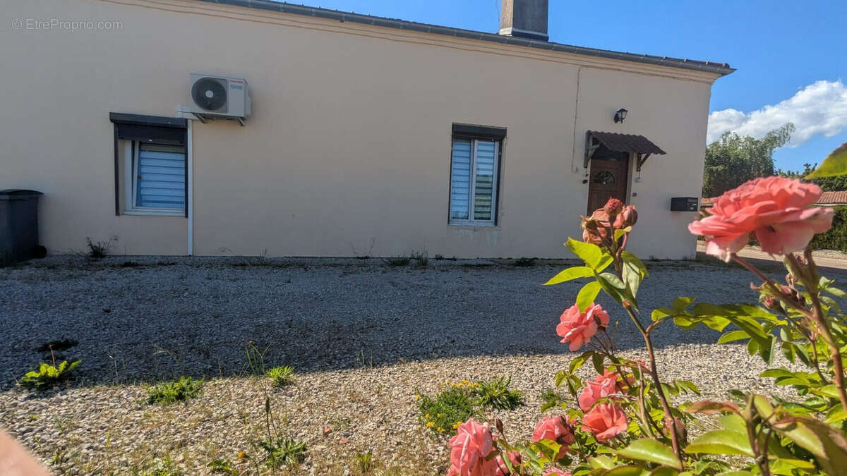 Maison à TOUTENANT