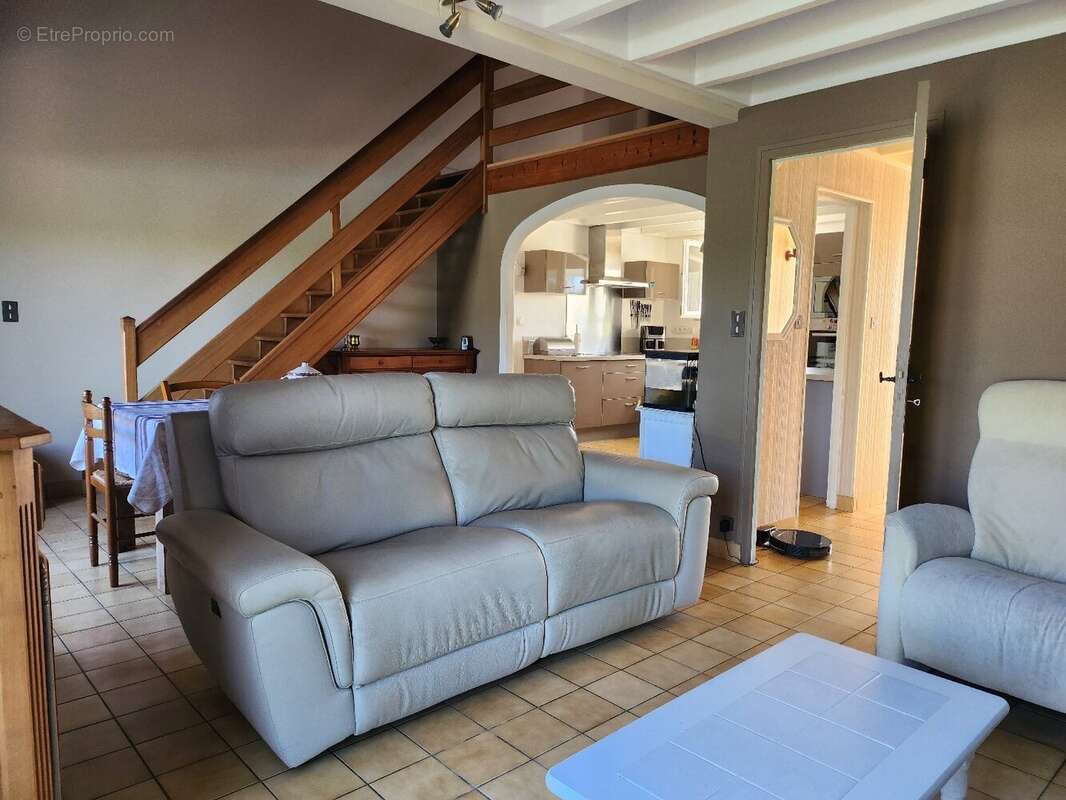 Maison à LES METAIRIES