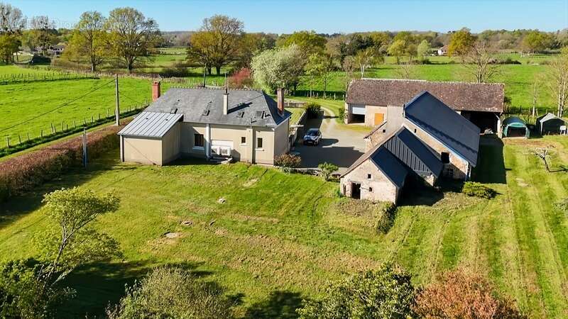 Maison à PARIGNE-L'EVEQUE