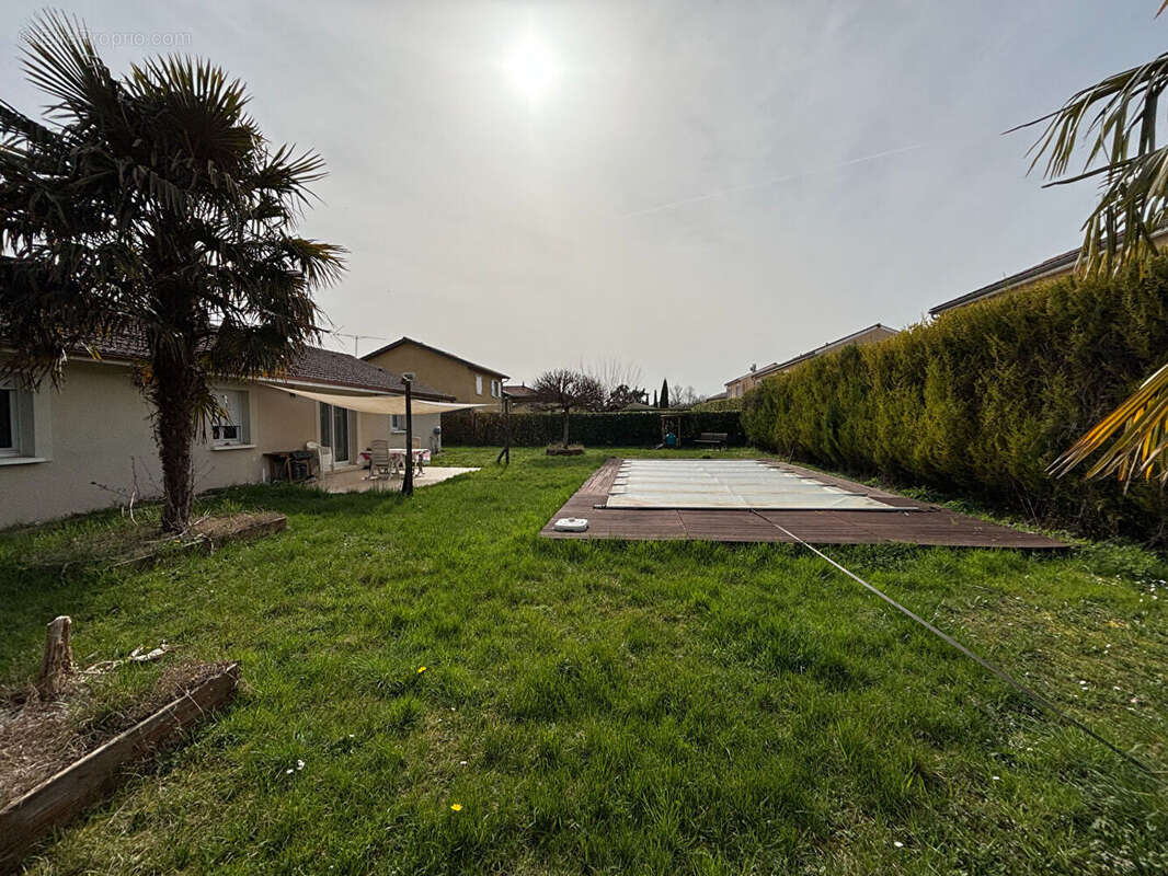 Maison à BALAN