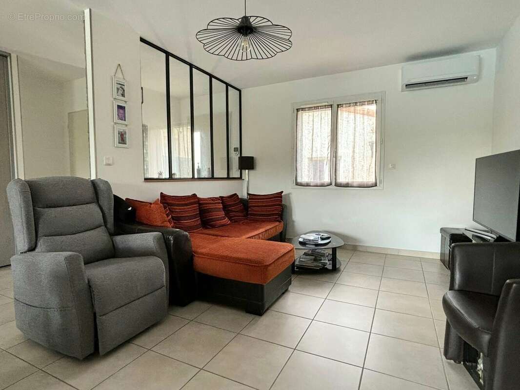 Maison à VIC-LE-FESQ