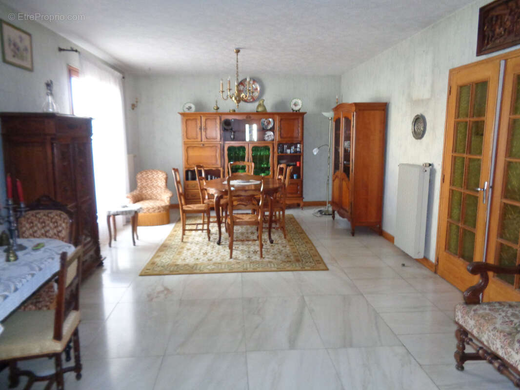 Maison à PREMERY