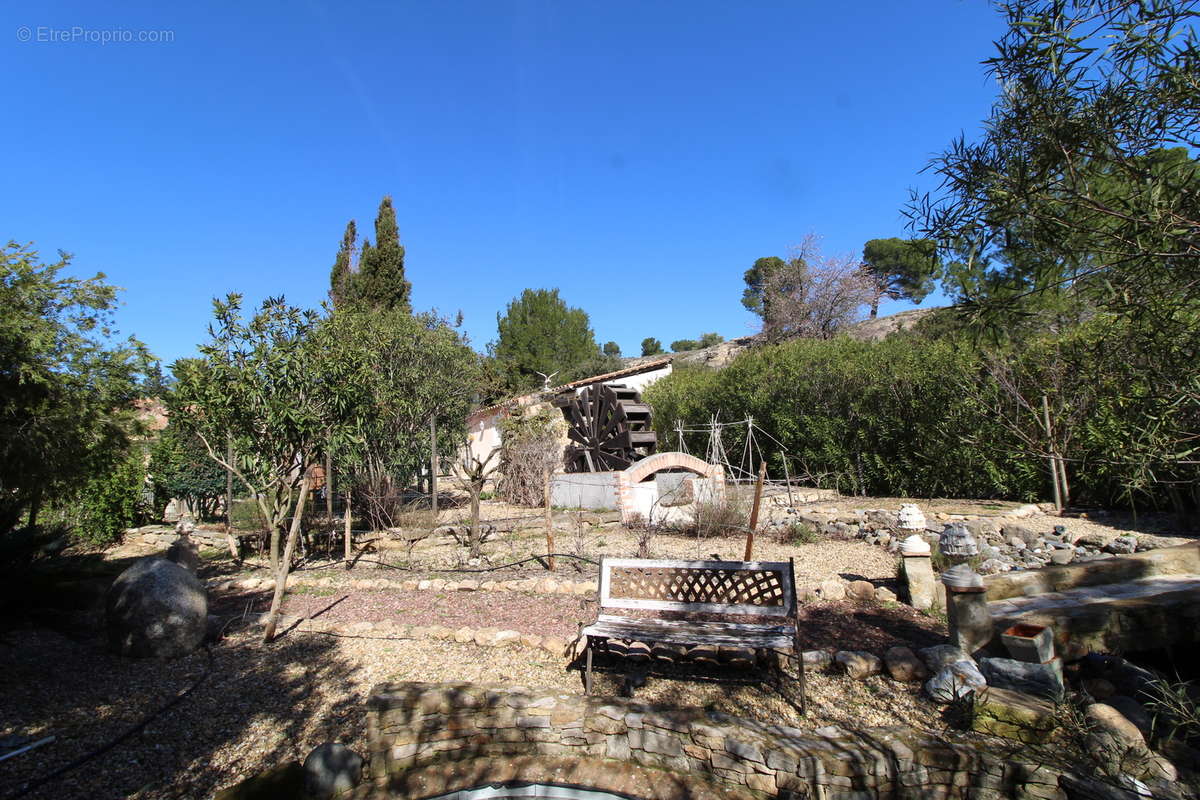 Maison à LEZIGNAN-CORBIERES