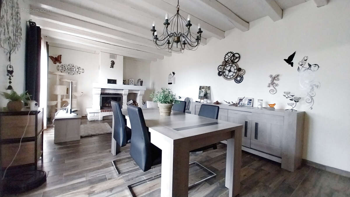 Maison à CHANCELADE