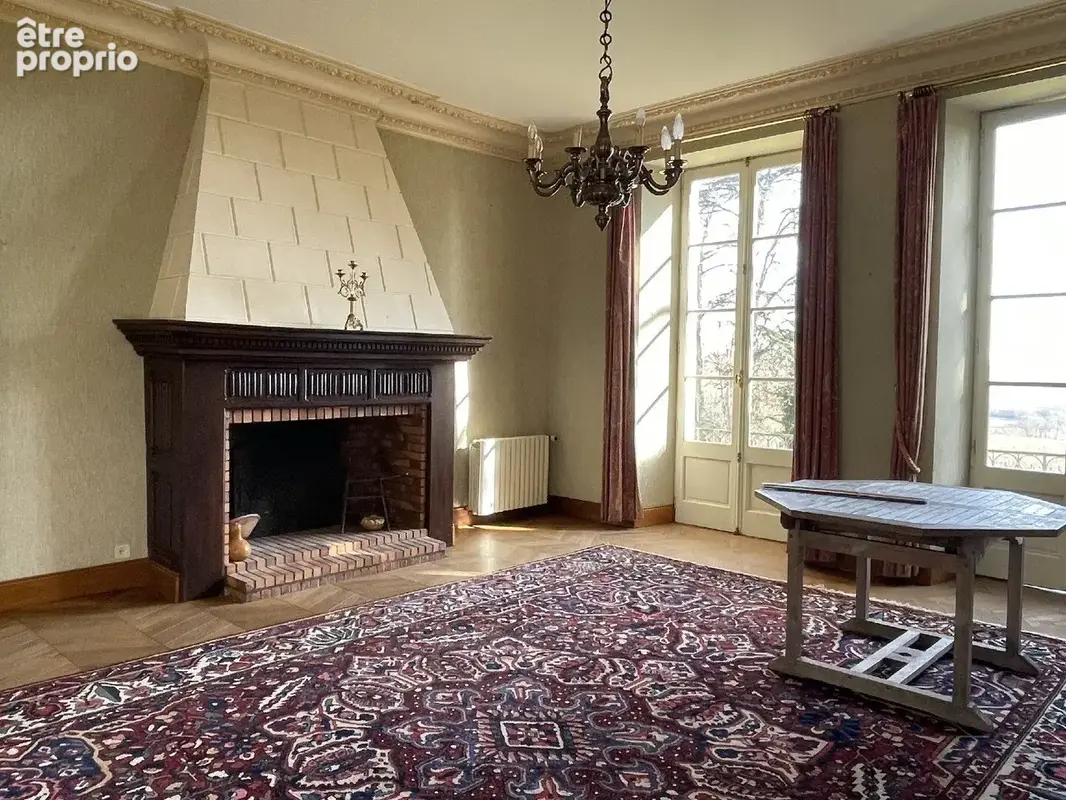 Superbe château avec vue panoramique, élégance et charme - photo 12