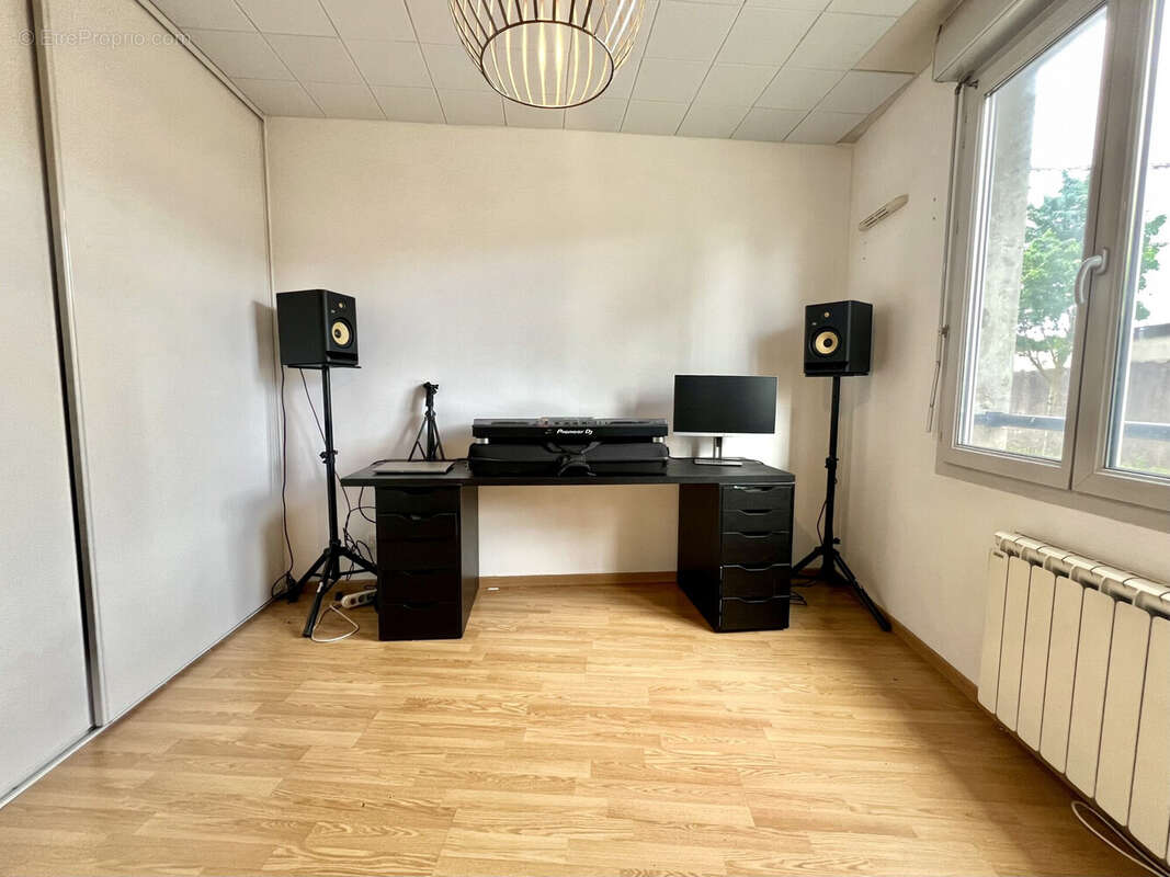 Appartement à LYON-8E