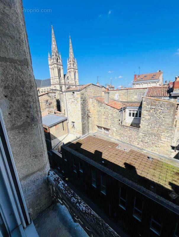 Appartement à BORDEAUX