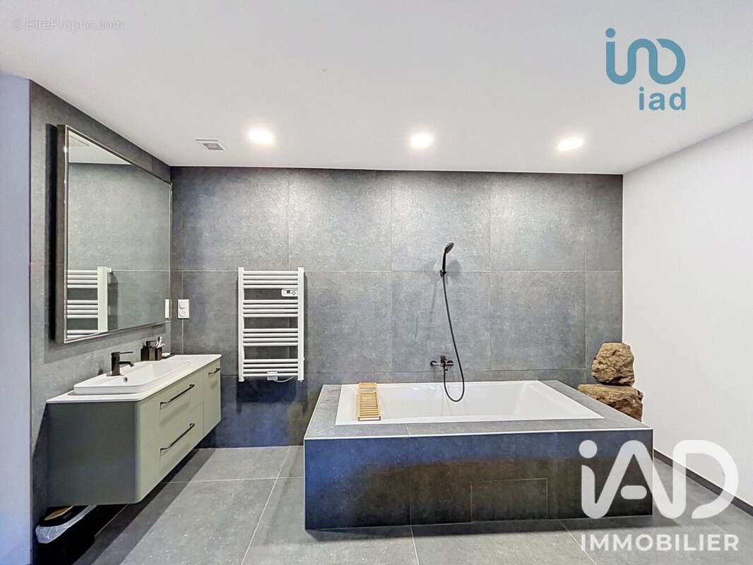 Maison 88 m² à Lupe  - photo 9