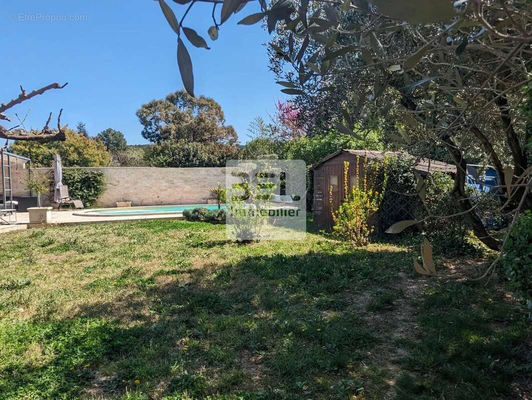 Maison à BAGNOLS-SUR-CEZE