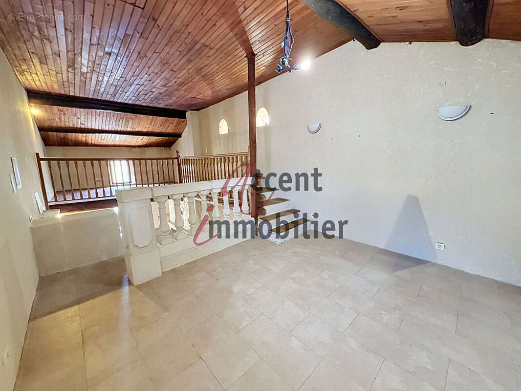 Maison 114 m² avec une cour, 3 chambres et atelier de 50m² - photo 13