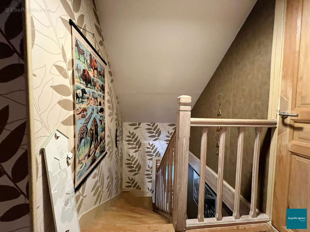 Maison à FLEURY-SUR-ORNE