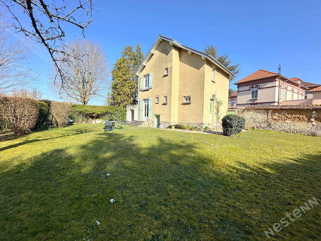 Maison à CHAUMONT-EN-VEXIN