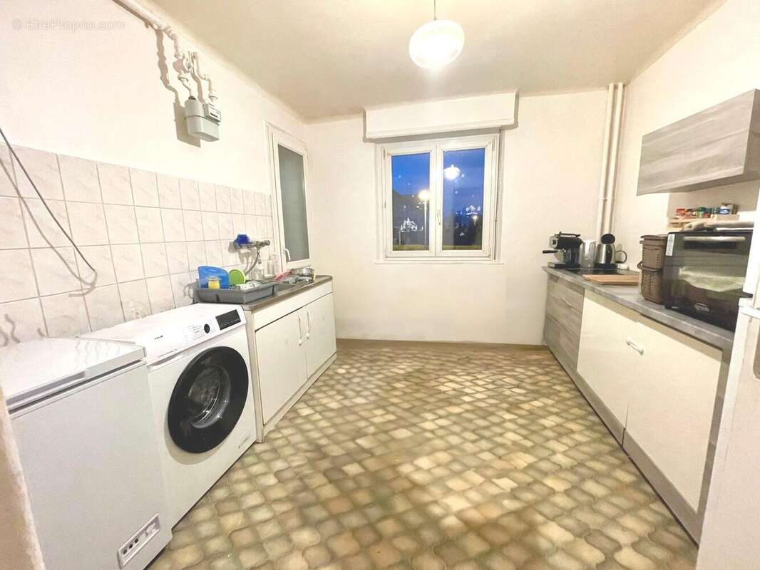 Cuisine - Appartement à SCHILTIGHEIM
