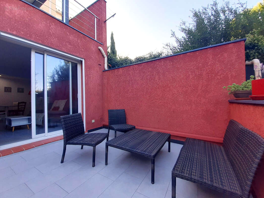 Maison à SAINT-GENIS-DES-FONTAINES