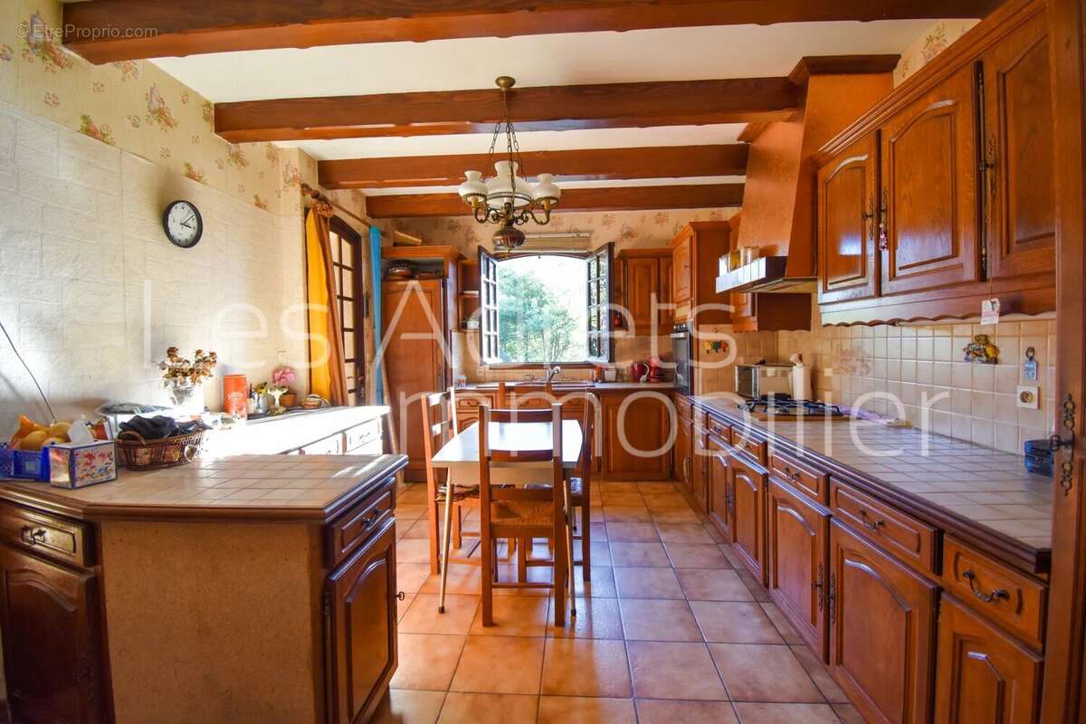 Maison à LES ADRETS-DE-L&#039;ESTEREL