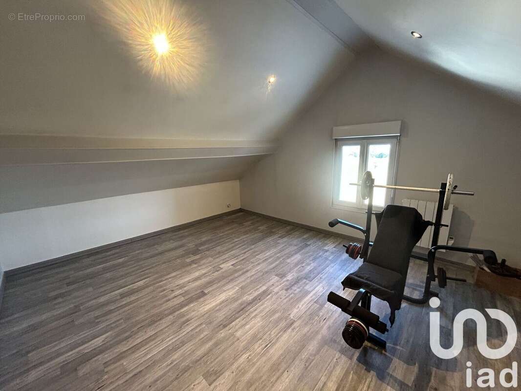 Photo 9 - Maison à NOGENT-L&#039;ARTAUD