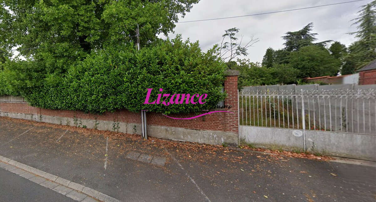 Terrain à LES RUES-DES-VIGNES