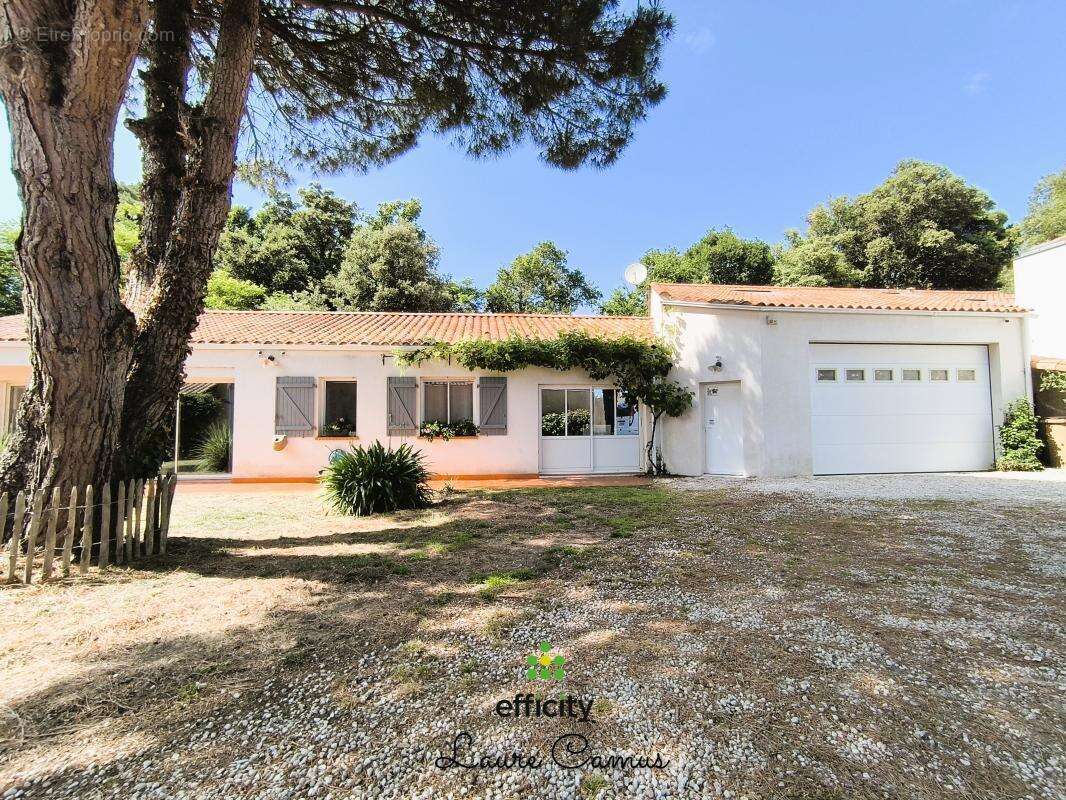 Maison à JARD-SUR-MER