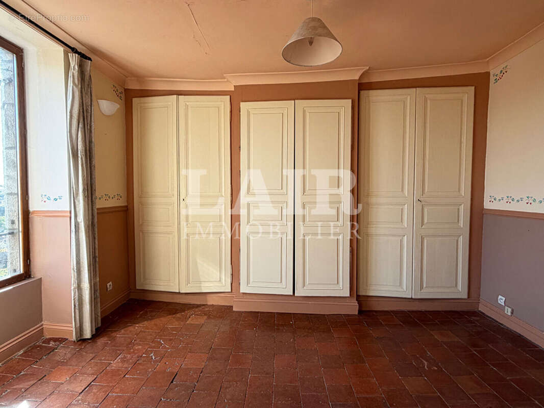 Maison au coeur de  Fresnay Sur Sarthe de 132 m2 - photo 7