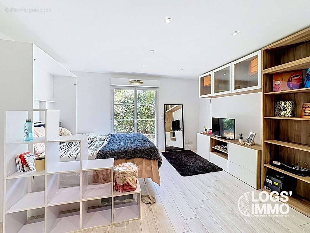 Appartement 32 m² à Eysines  - photo 2