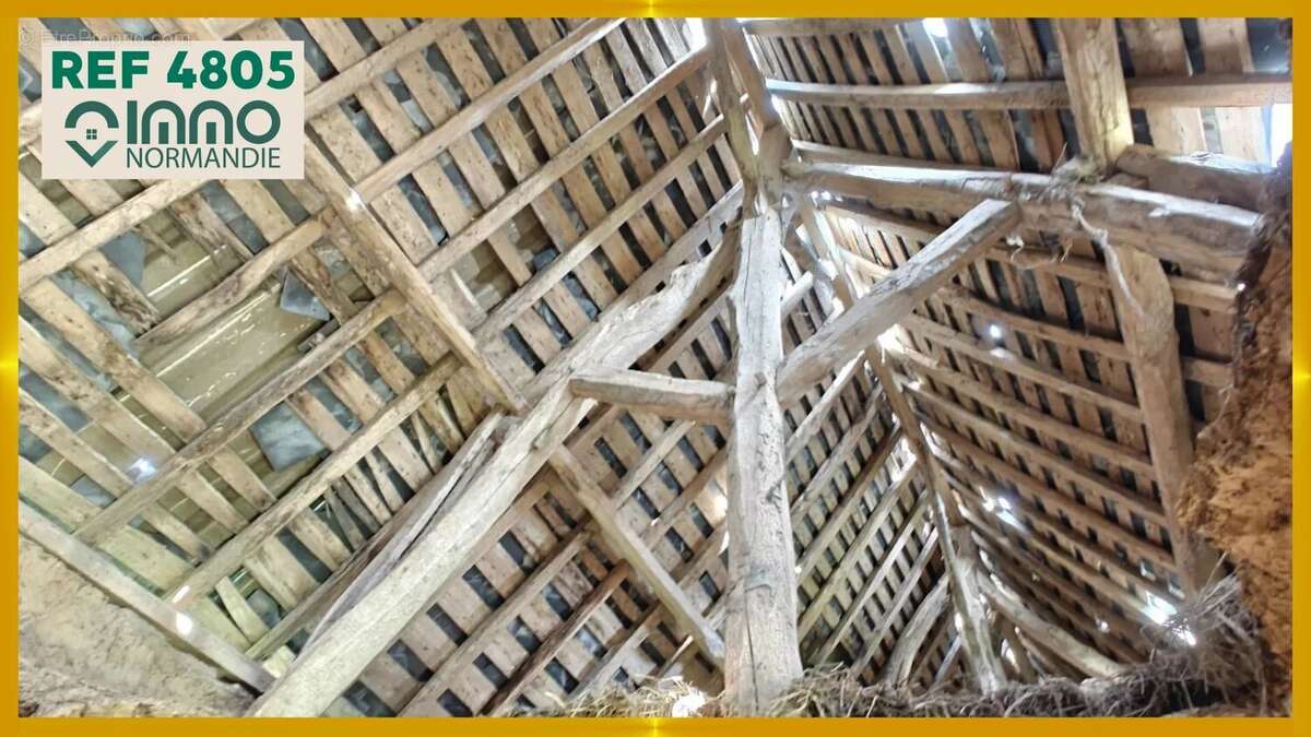 Terrain à SAINT-ELOI-DE-FOURQUES