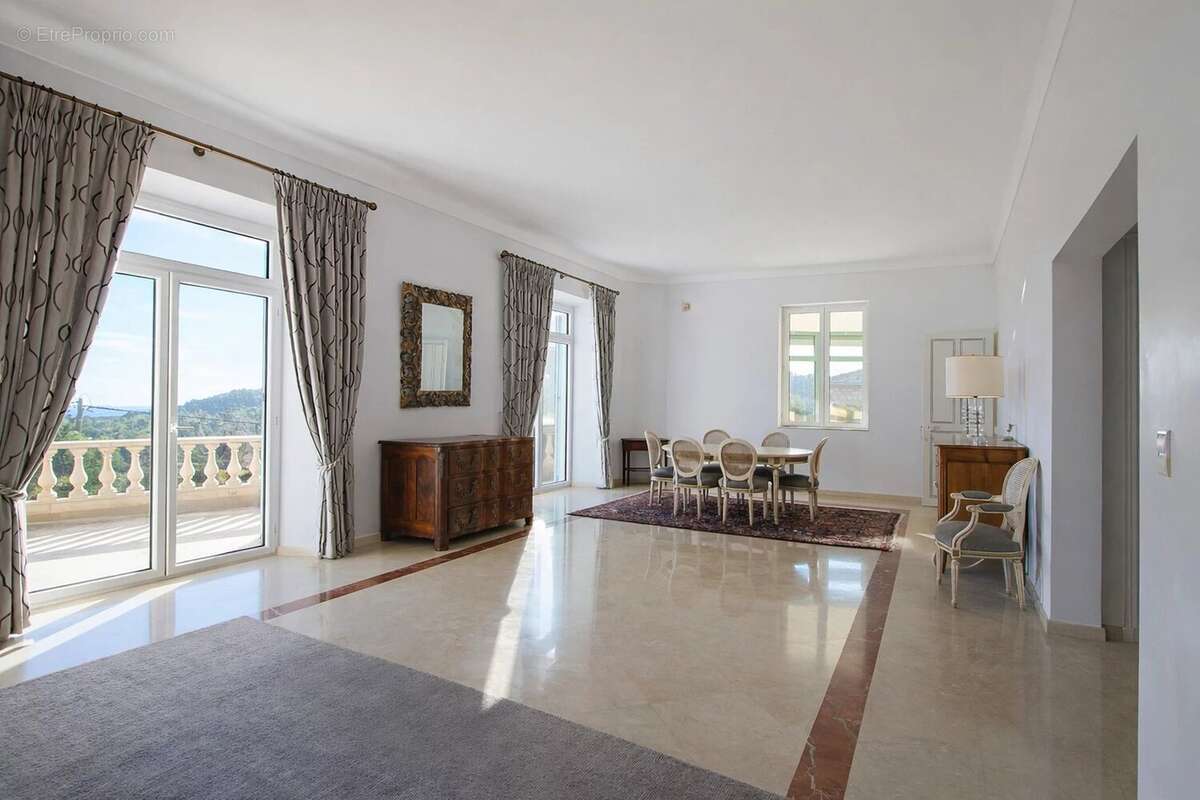 Maison à VENCE
