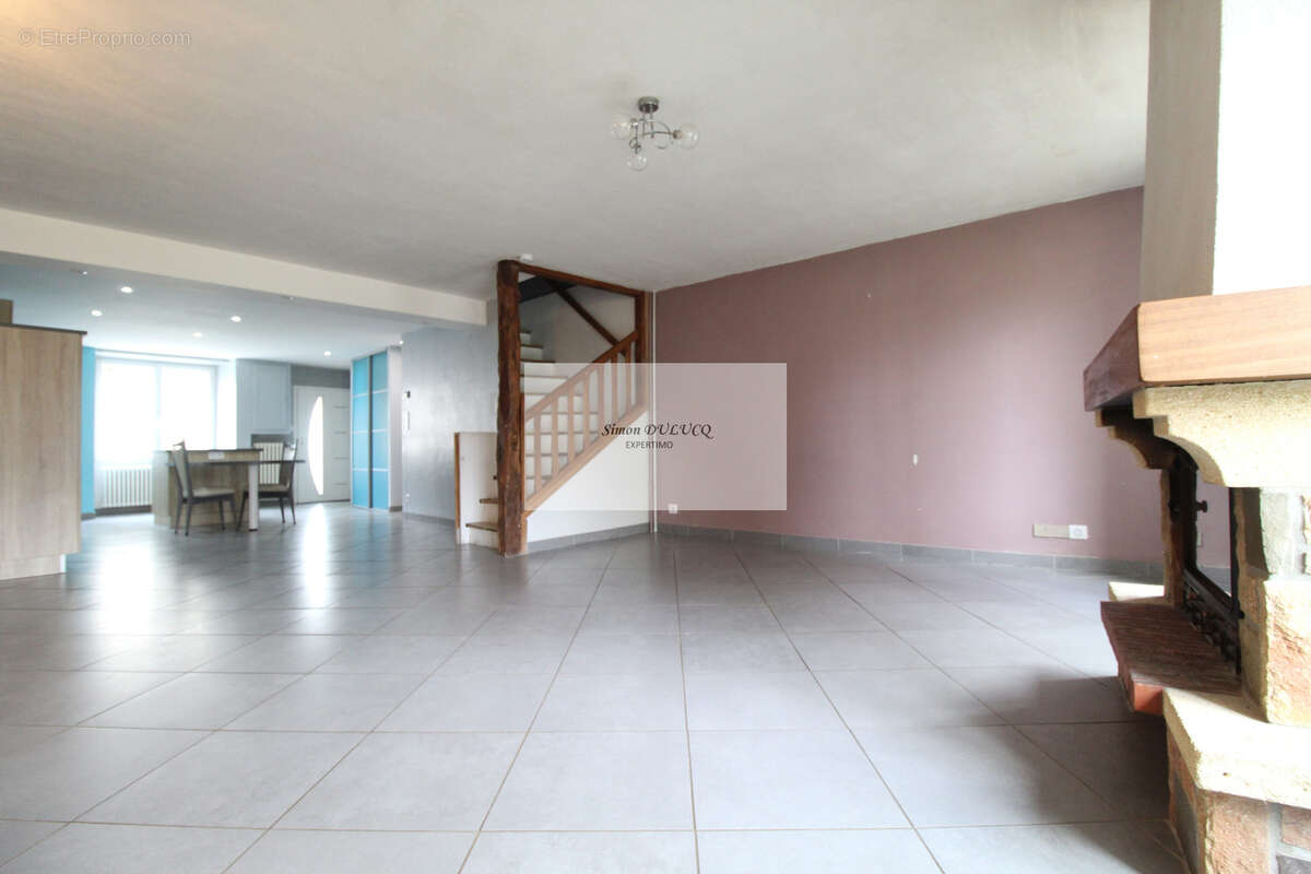 Maison de Type 4 - 96 m2 avec sous-sol total et dépendance aménageable sur 2 niveaux - photo 2