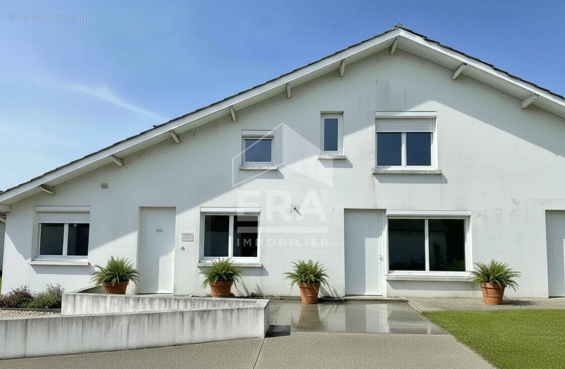 Maison à MONTPON-MENESTEROL