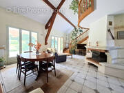 Maison à VILLEMOMBLE