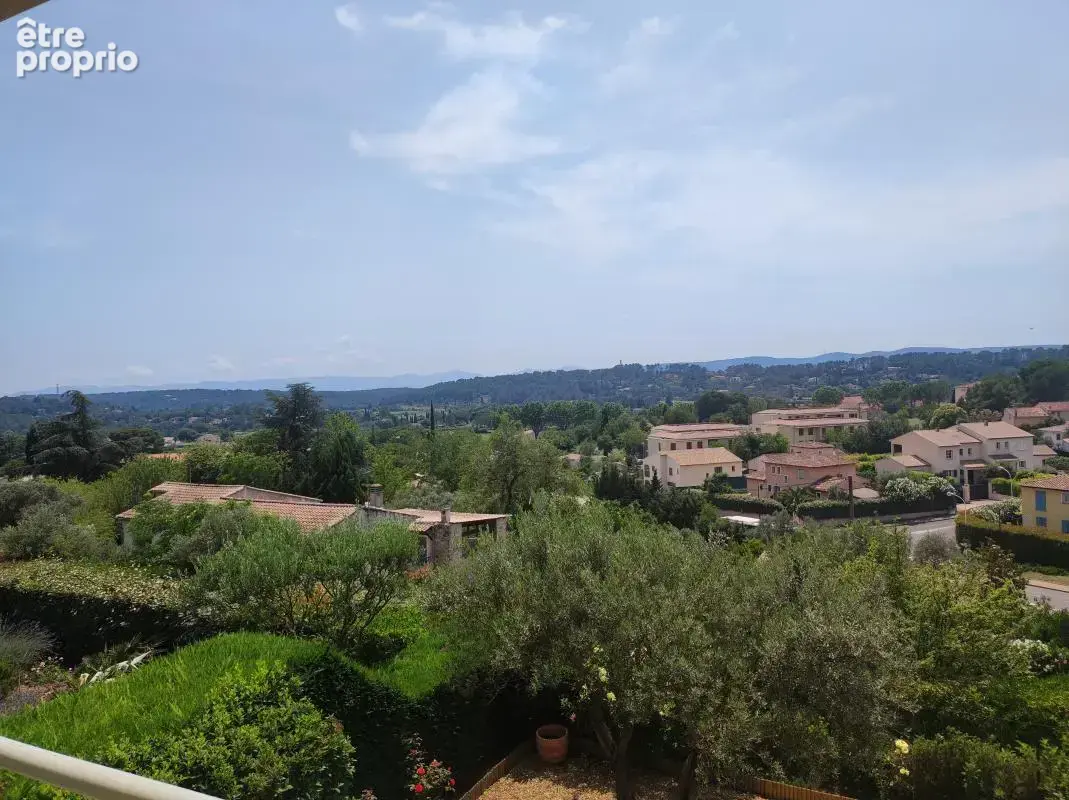 Lorgues ,   Joli Appartement  très Lumineux avec une Terrasse - photo 13