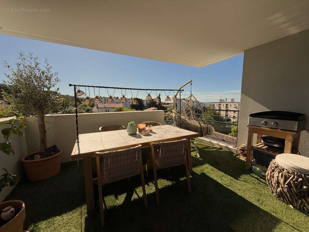 Appartement T3 de 58 m² avec terrasse  Résidence récente avec ascenseur - photo 12