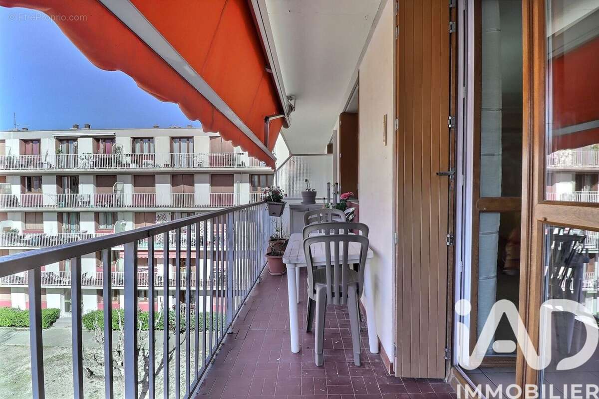 Photo 3 - Appartement à MARSEILLE-13E