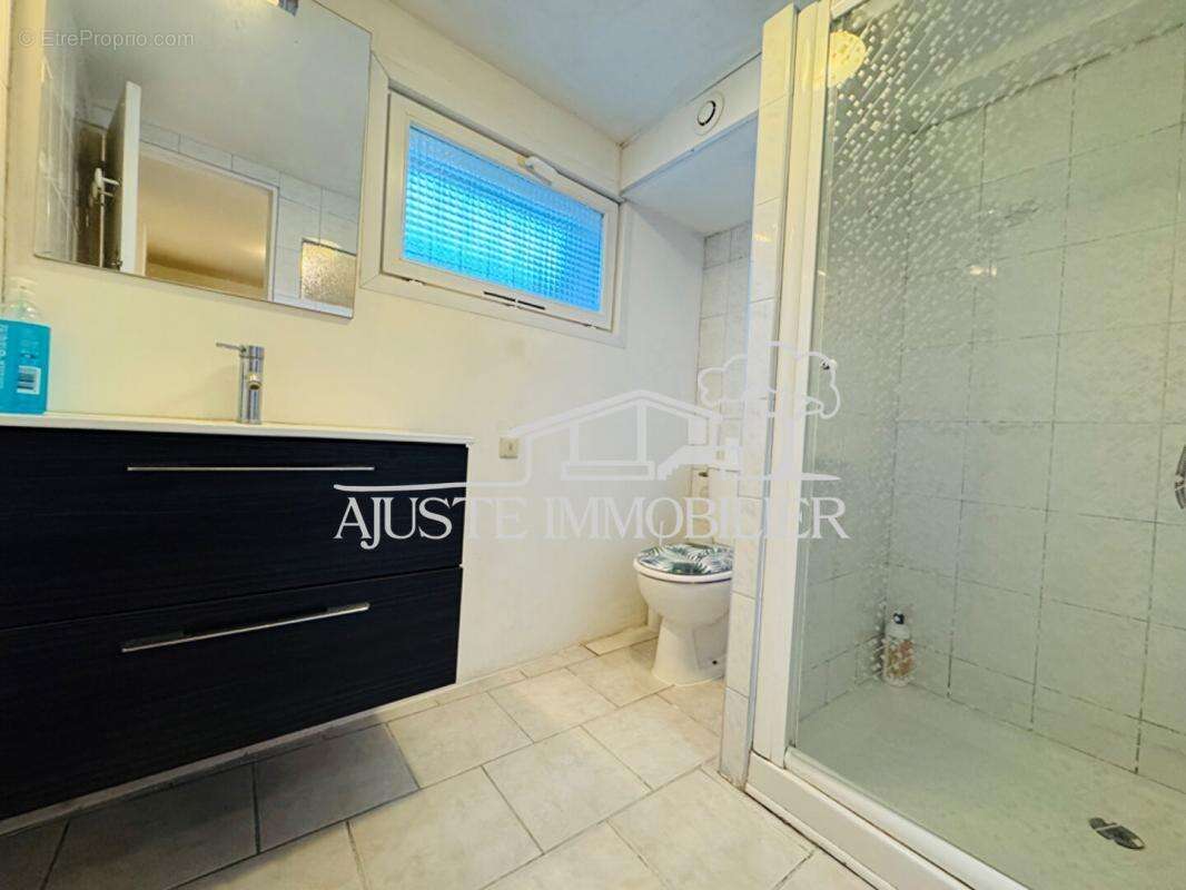 Appartement à ENSUES-LA-REDONNE