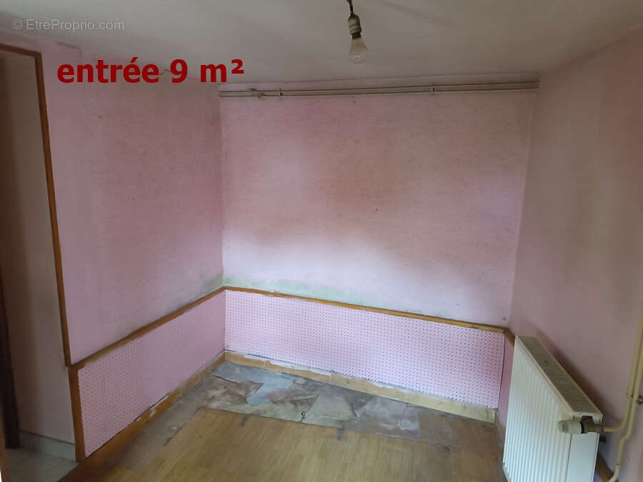 Maison à CORNUSSE