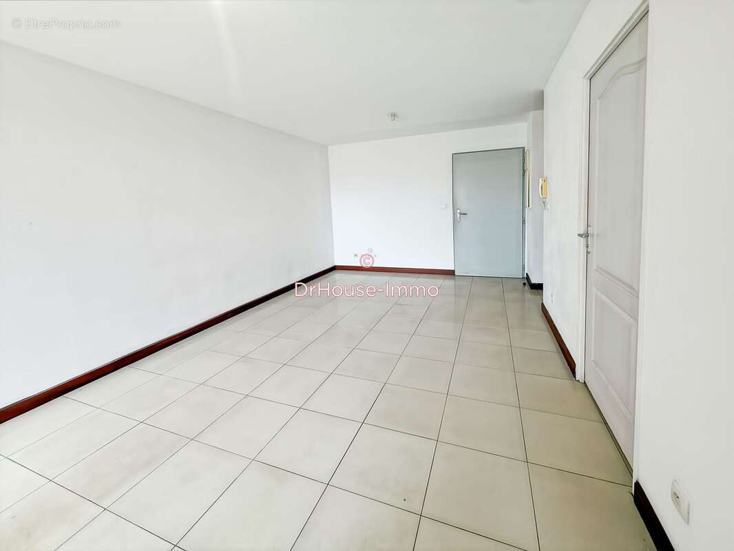 Appartement à SAINT-DENIS
