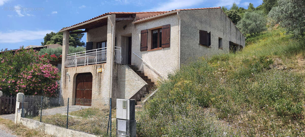 Villa lumineuse sur les hauteurs de Corbieres En Provence - photo 3