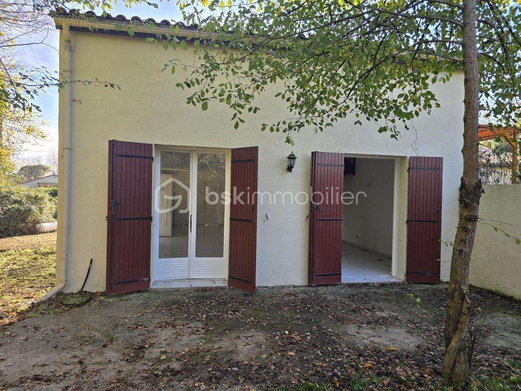 Maison à GAGEAC-ET-ROUILLAC