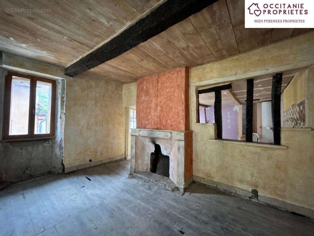 Maison à CARLA-BAYLE