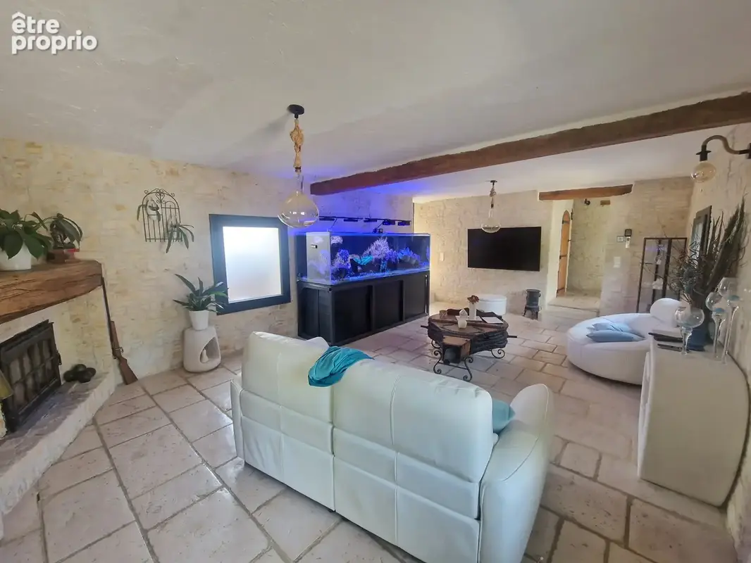 Villa avec piscine hors lotissement - photo 11