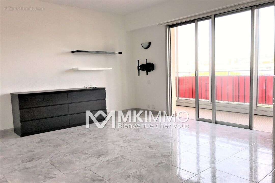 Appartement à CAGNES-SUR-MER