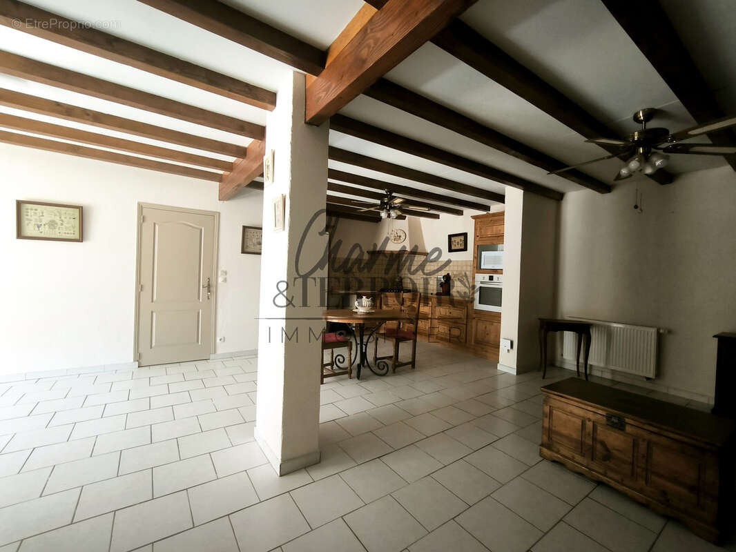 Maison à UZES