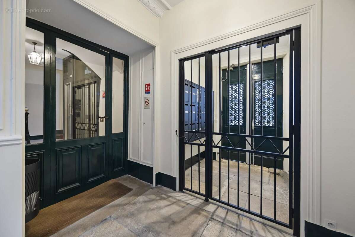 Appartement à PARIS-4E