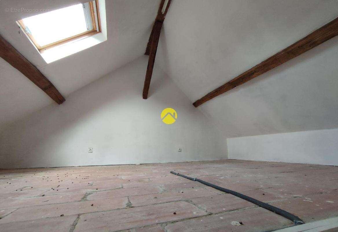 Maison à VAILLY-SUR-SAULDRE